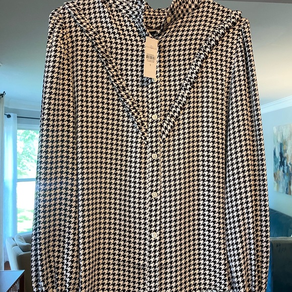 NWT, Ann Taylor Houndstooth blouse, Sz S. Never worn! - Picture 3 of 3